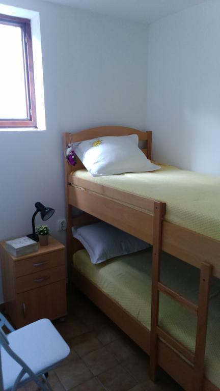 Studio Apartment Jadranko Duga Uvala Krnica Værelse billede