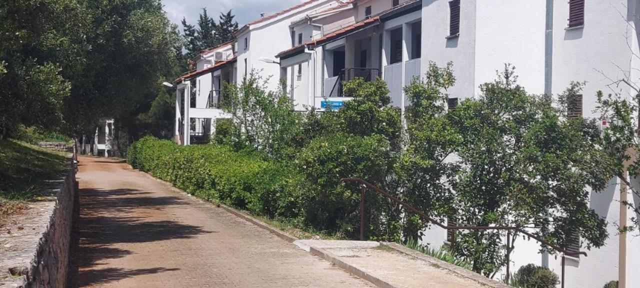 Studio Apartment Jadranko Duga Uvala Krnica Eksteriør billede